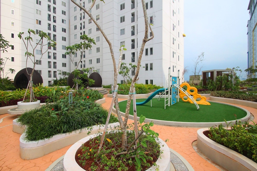 子供用の遊び場 - 屋外