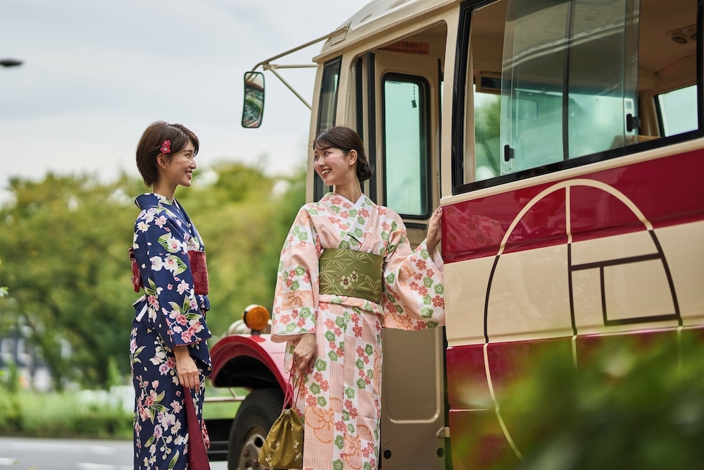 市街地へのシャトル サービス