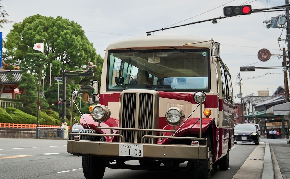 市街地へのシャトル サービス