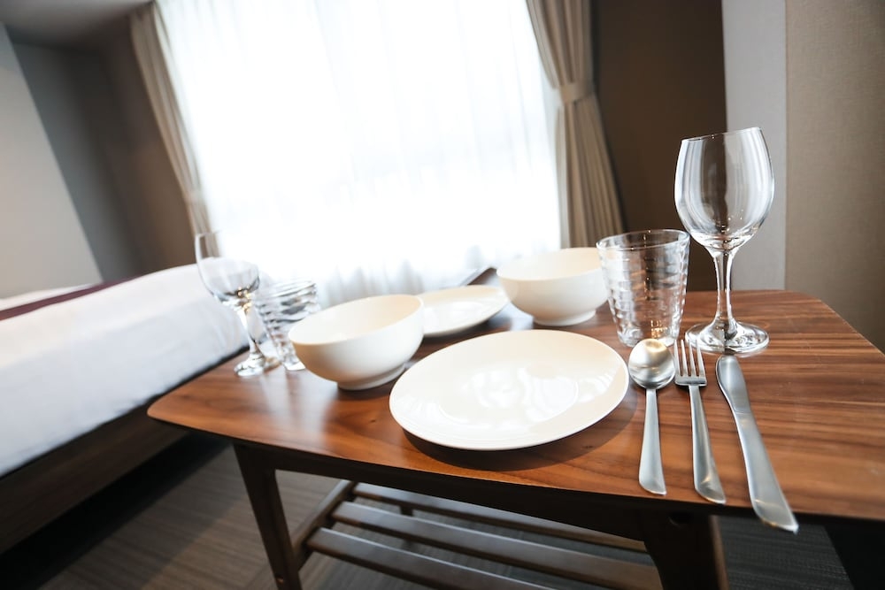 客室内のダイニングエリア