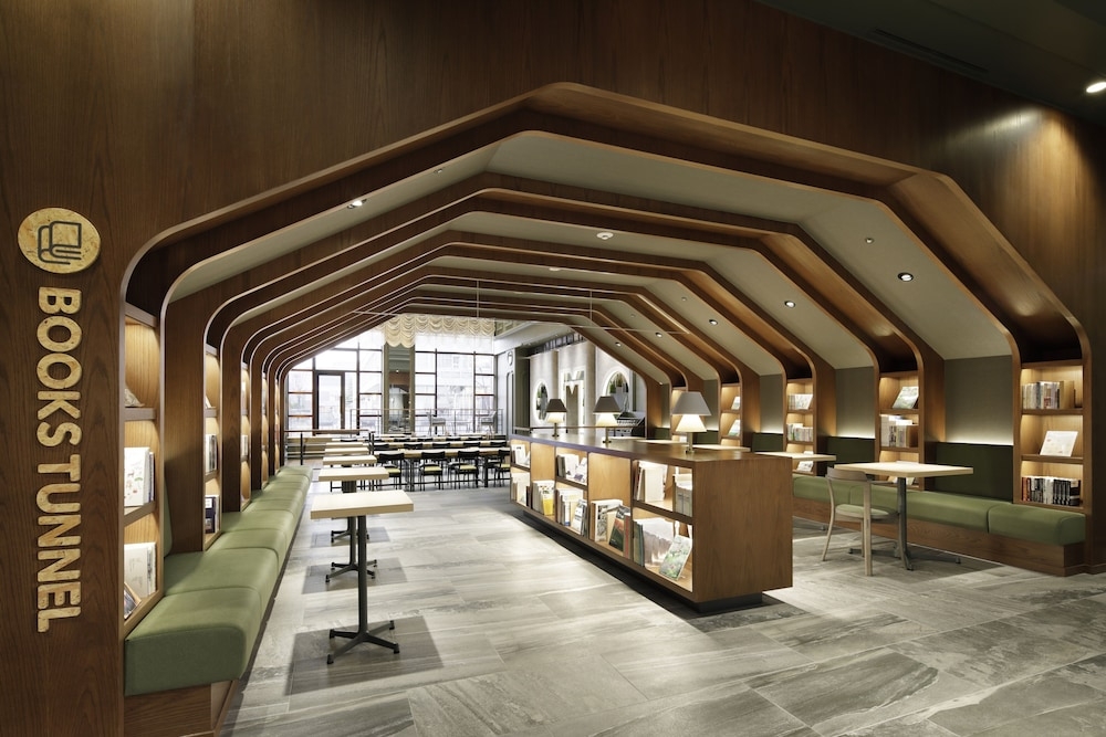 ロビーラウンジ