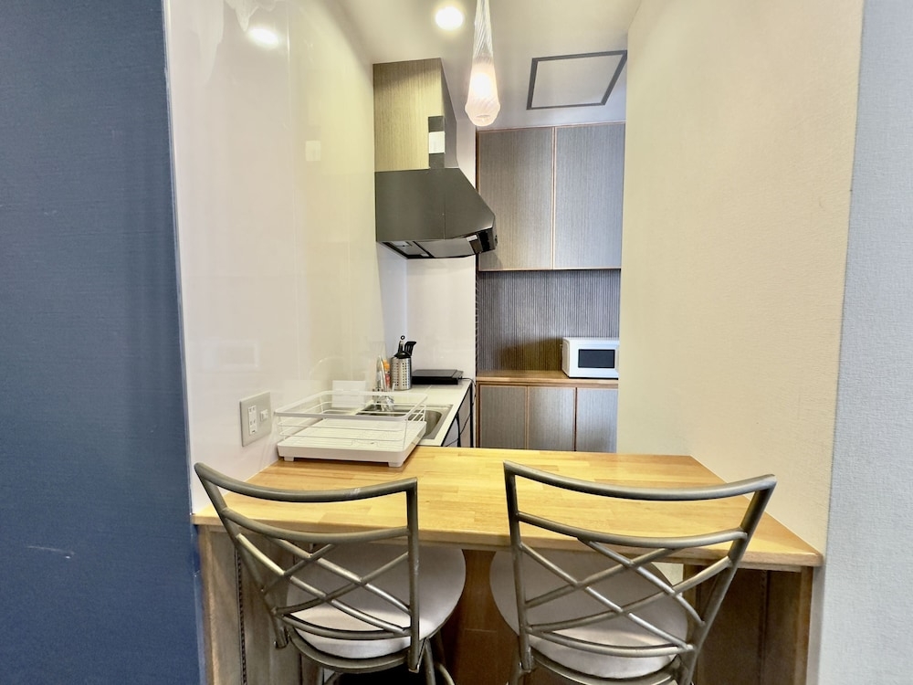 客室内のダイニングエリア