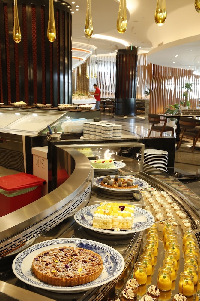 朝食ビュッフェ