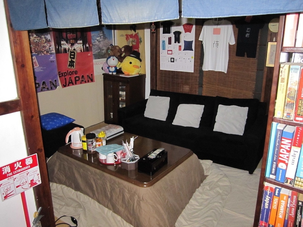 ロビーラウンジ