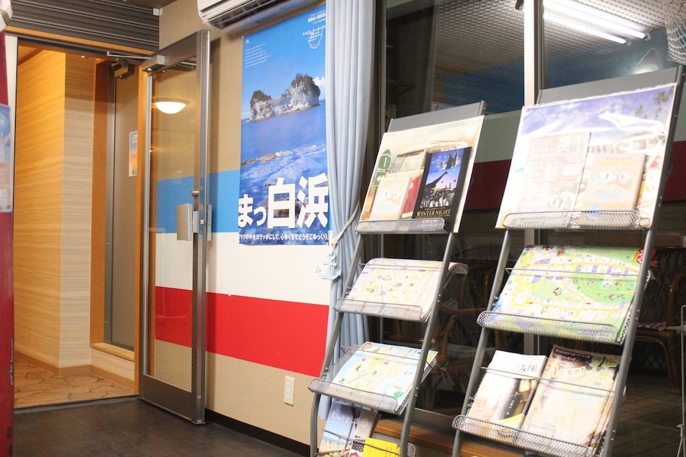 内部エントランス