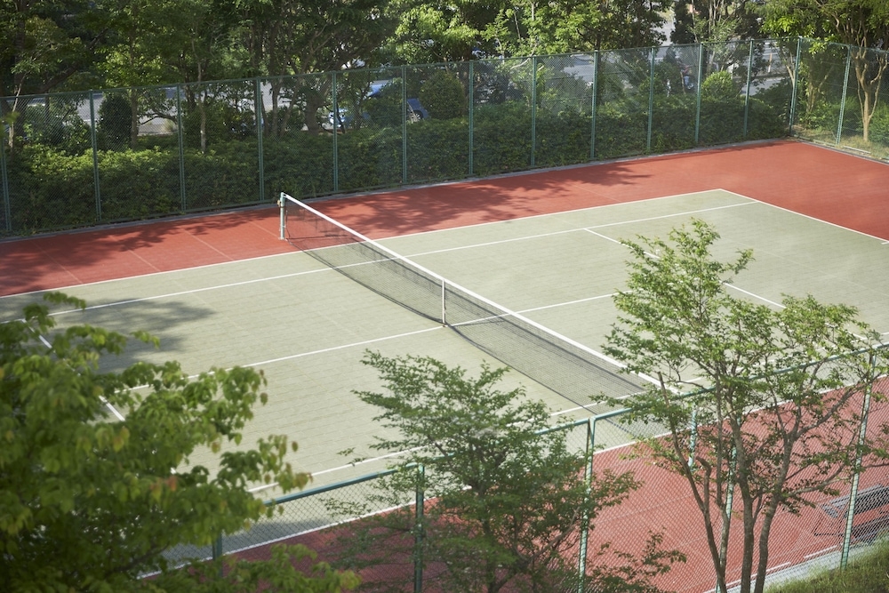 テニスコート