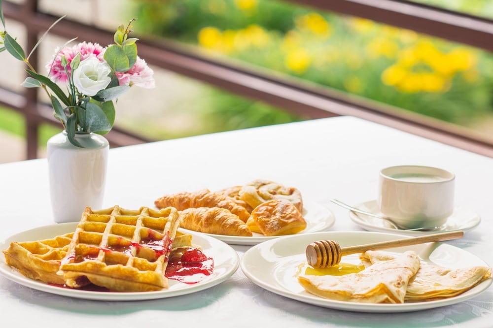 朝食ビュッフェ