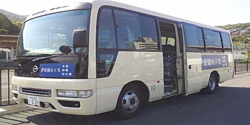 市街地へのシャトル サービス