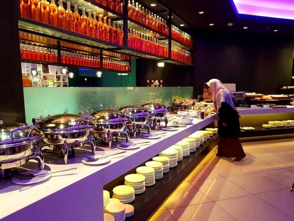 朝食ビュッフェ