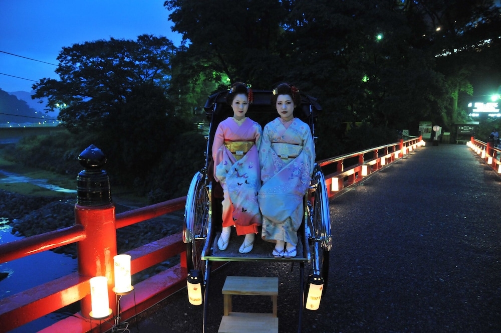 子供向けアクティビティ