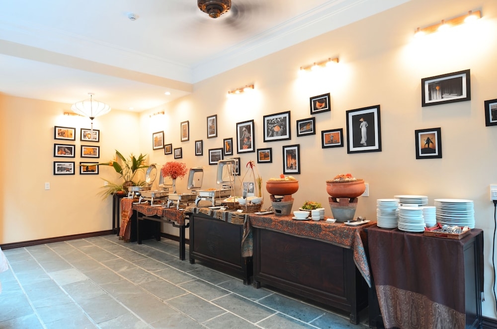 朝食ビュッフェ