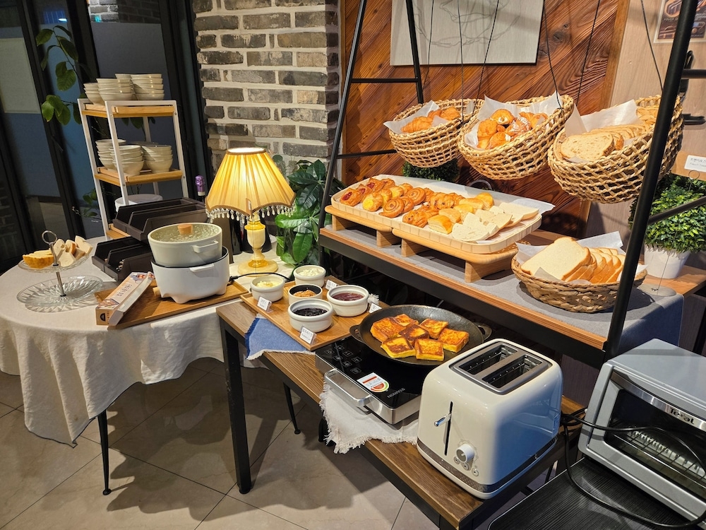 朝食ビュッフェ