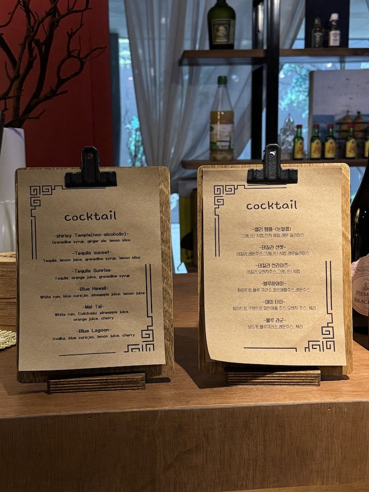 ロビーラウンジ