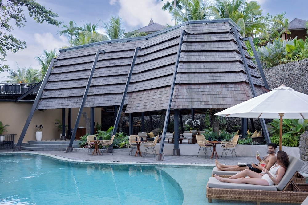 エグゼクティブ ラウンジ