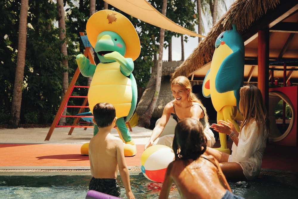 子供用の遊び場 - 屋外