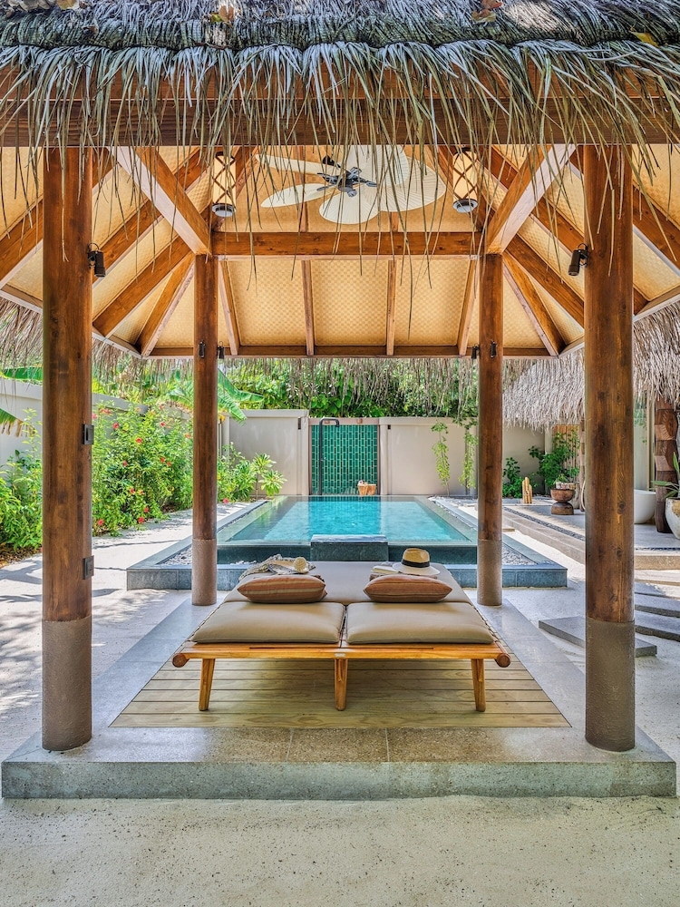 プライベートプール