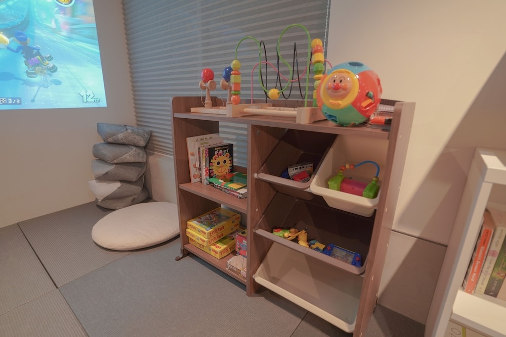 子供用の遊び場 - 屋内