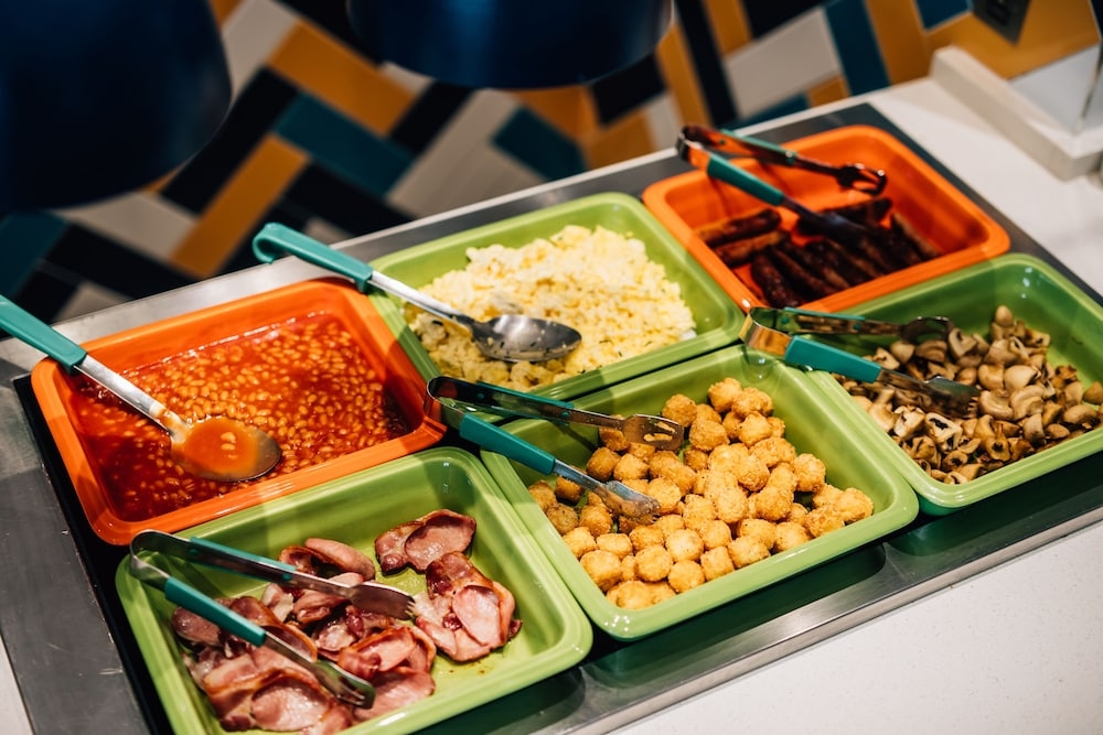 朝食ビュッフェ