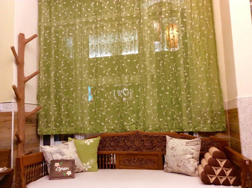 ロビー応接スペース