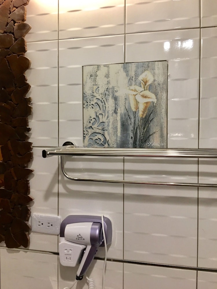 バスルームのシャワー