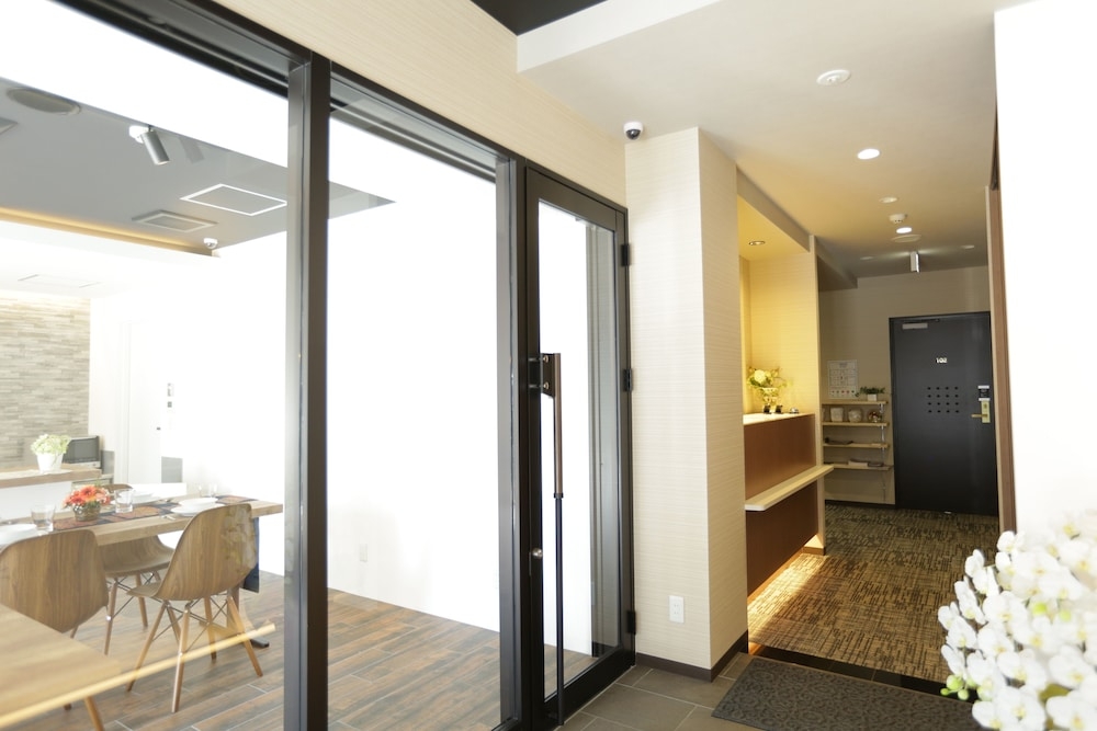 ロビーラウンジ