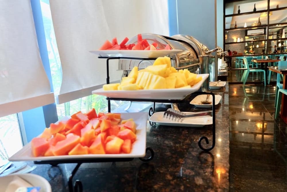 朝食ビュッフェ