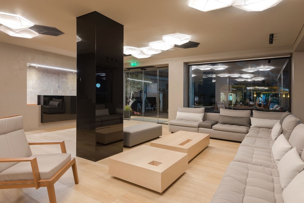 ロビー応接スペース