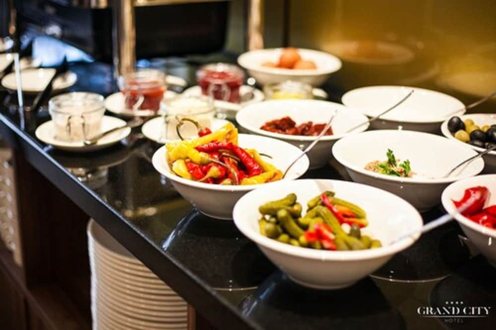 朝食ビュッフェ