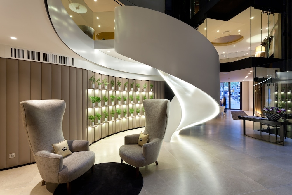 ロビー応接スペース