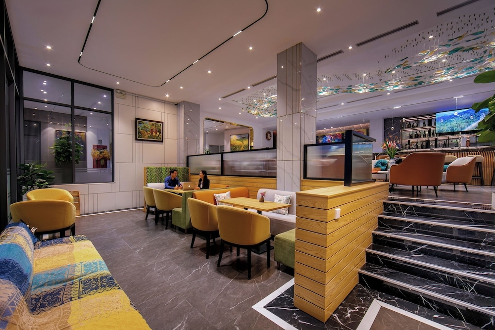 ロビー応接スペース