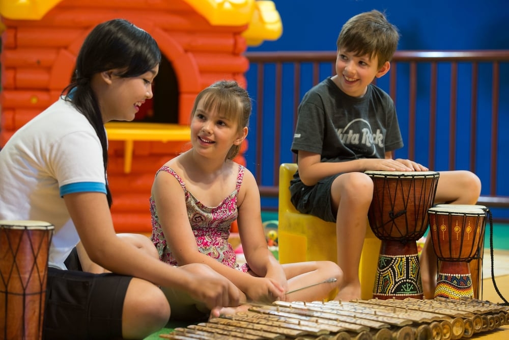 子供用の遊び場 - 屋内