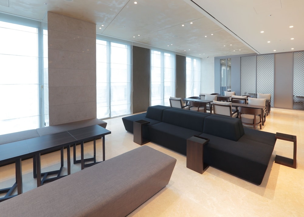ロビー応接スペース