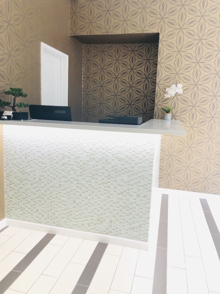 ロビーラウンジ