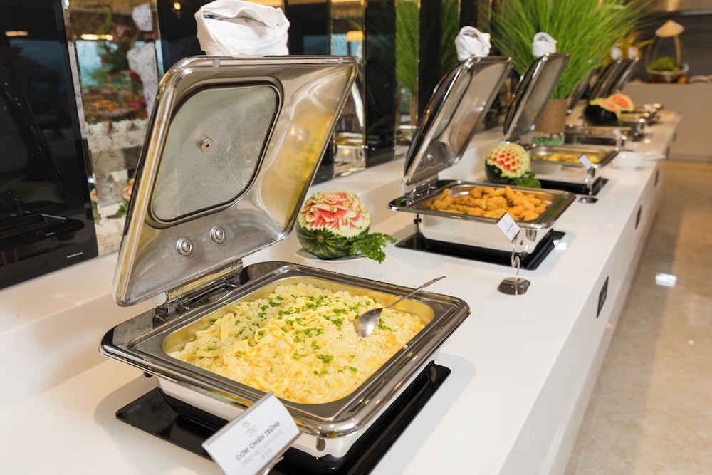 朝食ビュッフェ