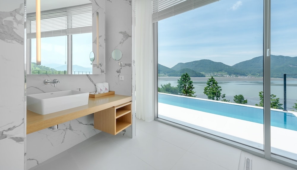 バスルームのシンク