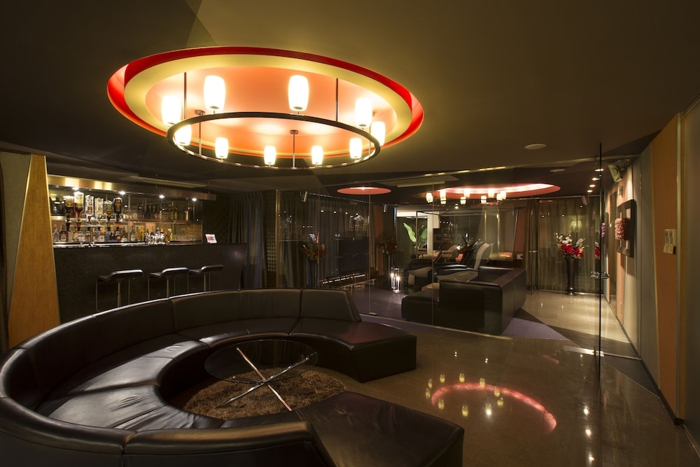 ロビーラウンジ