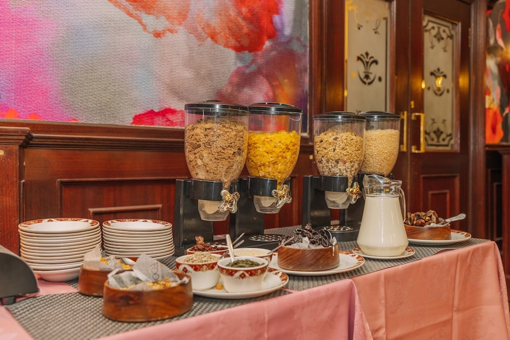 朝食ビュッフェ