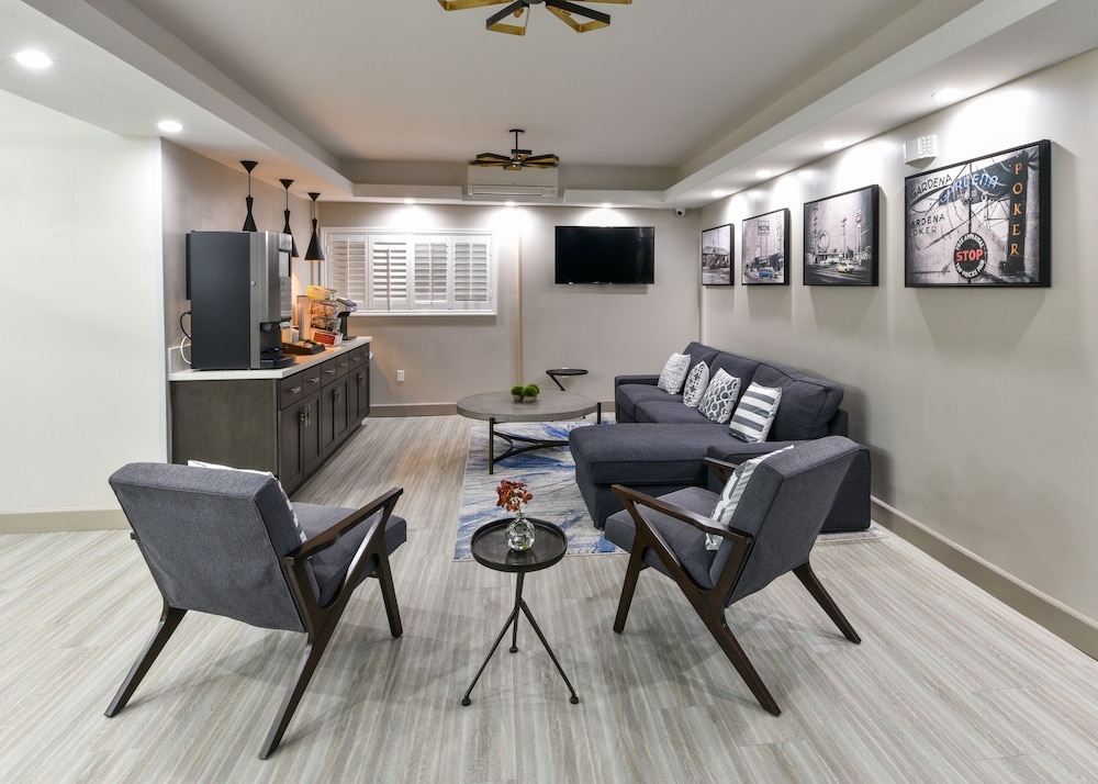 ロビー応接スペース