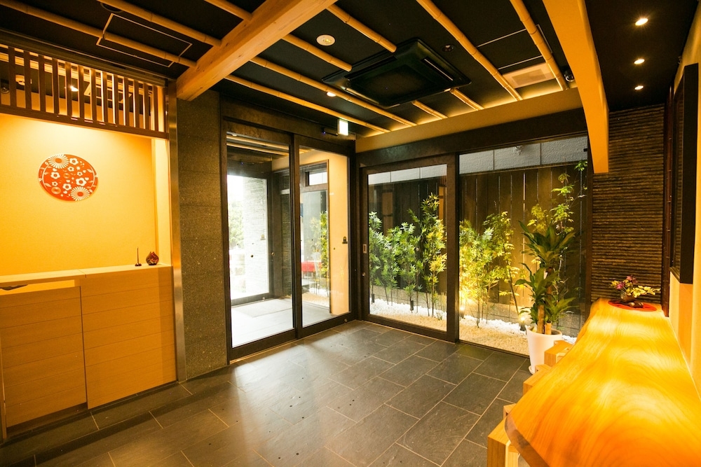 内部エントランス