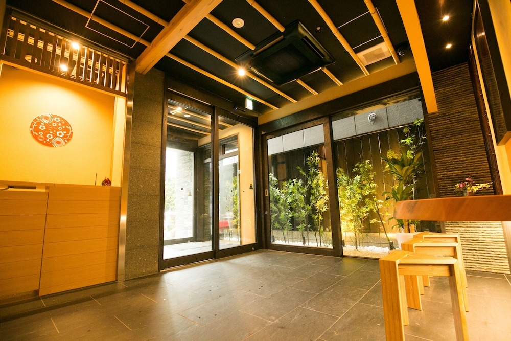 内部エントランス