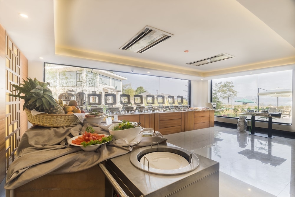 朝食ビュッフェ