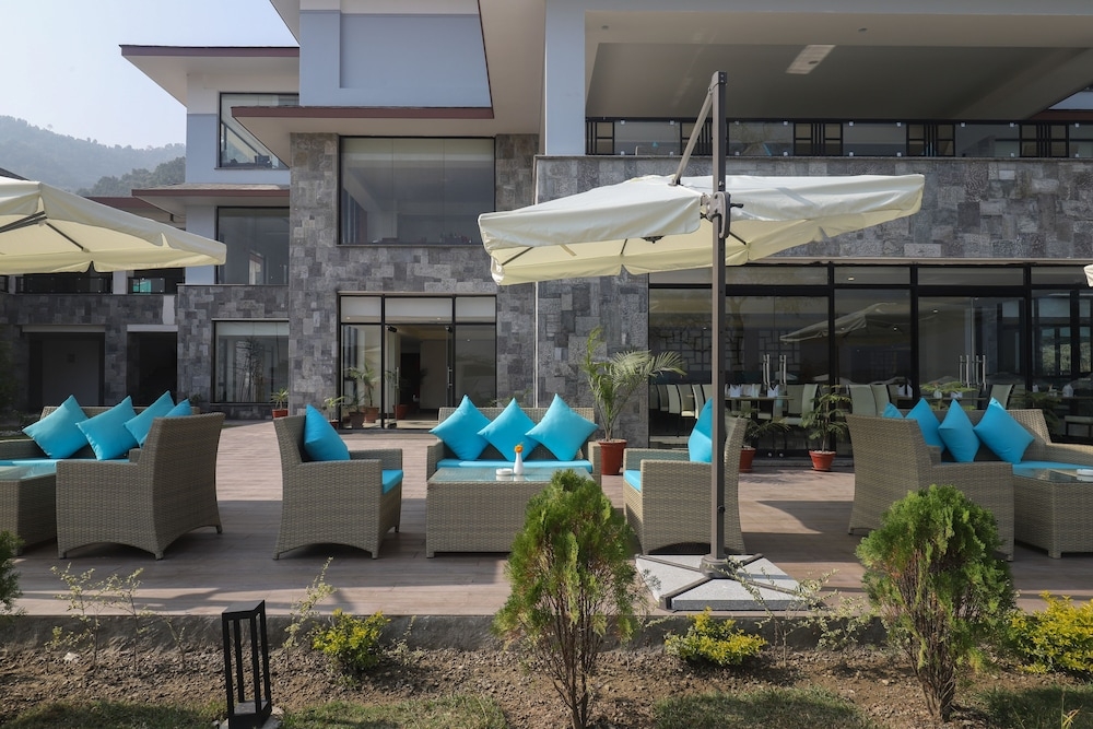 屋外ダイニングエリア