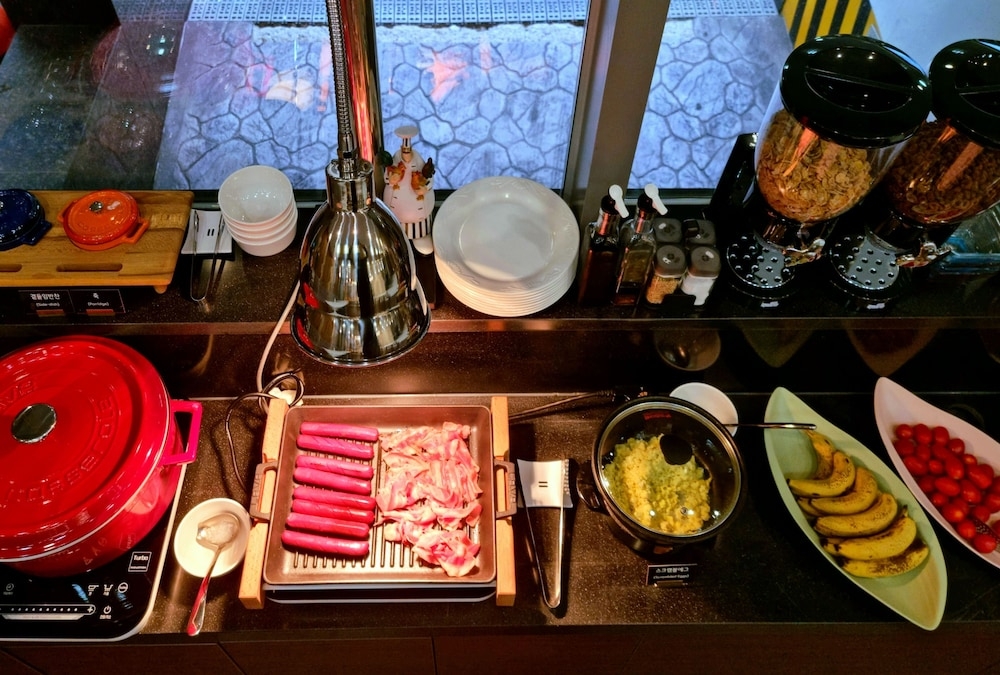 朝食ビュッフェ