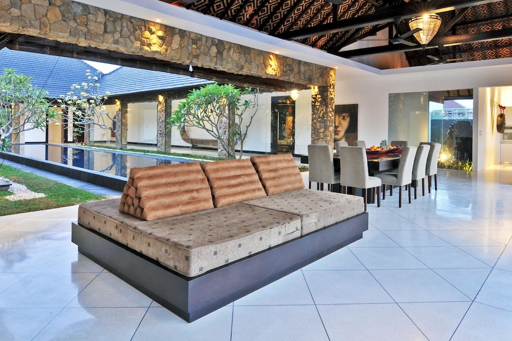 リビング エリア