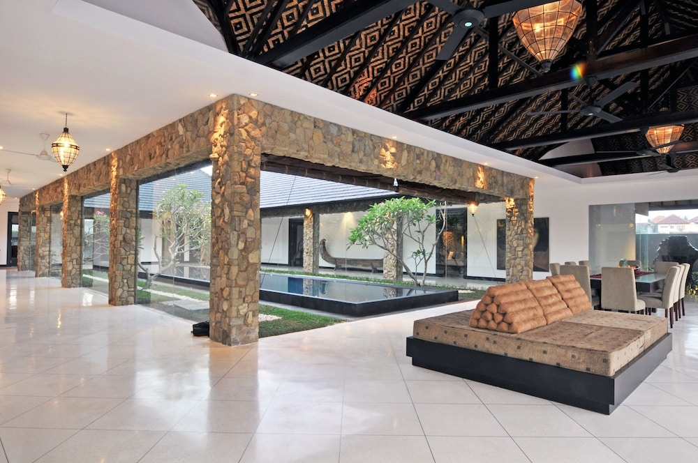 リビング エリア