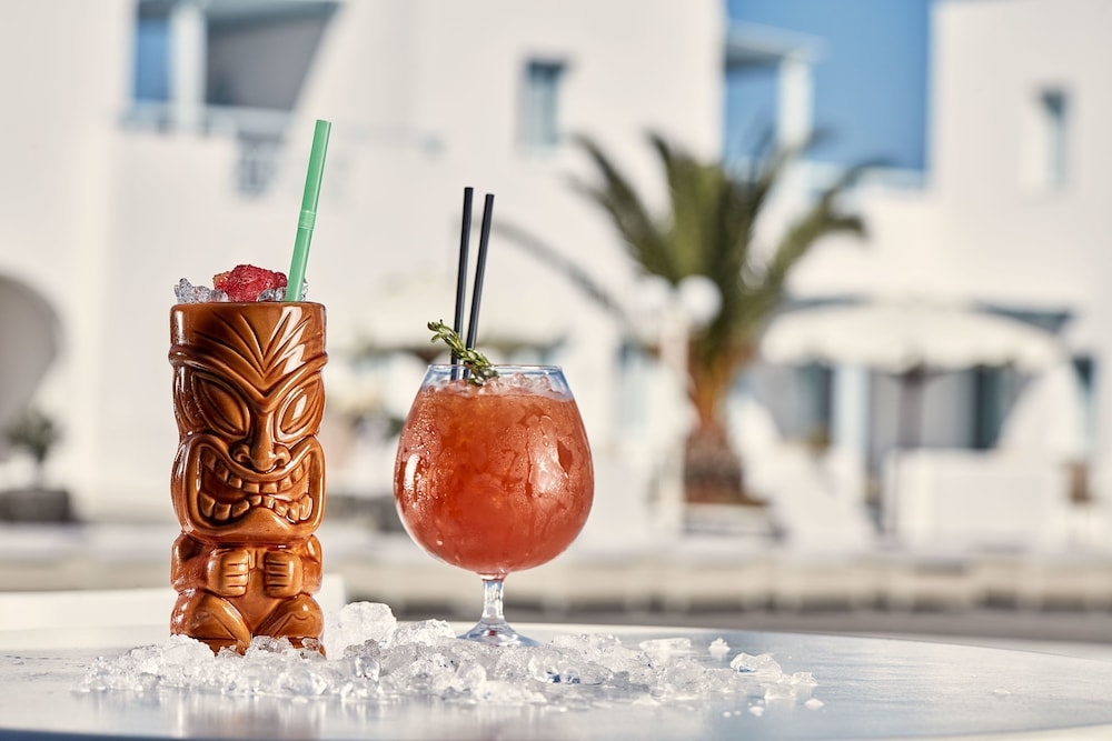 プールサイドバー