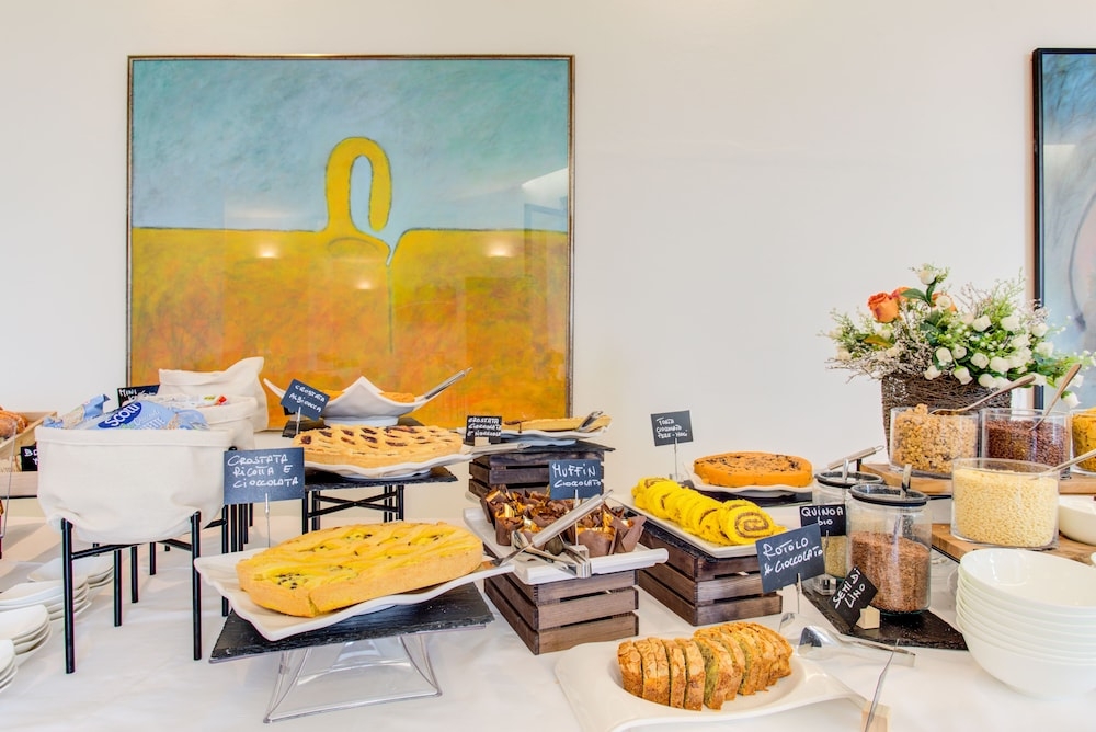 朝食ビュッフェ