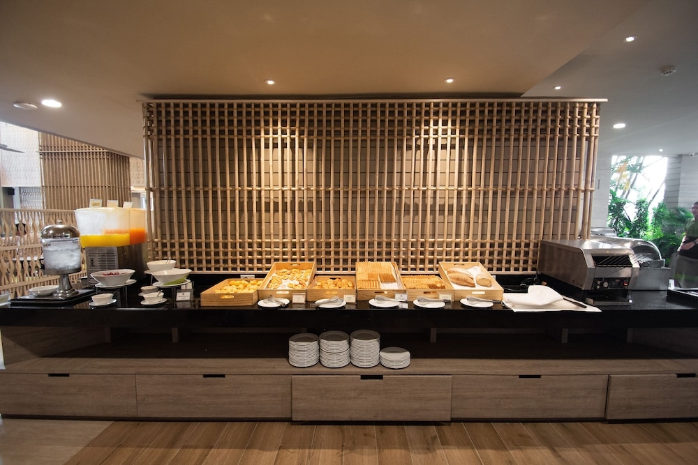 朝食ビュッフェ