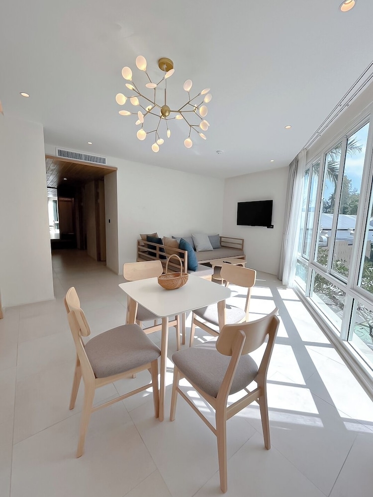 リビング エリア