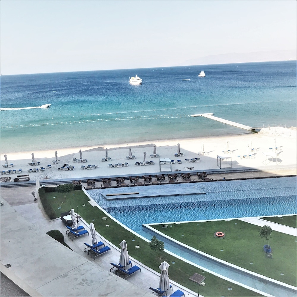 ビーチ / オーシャン ビュー